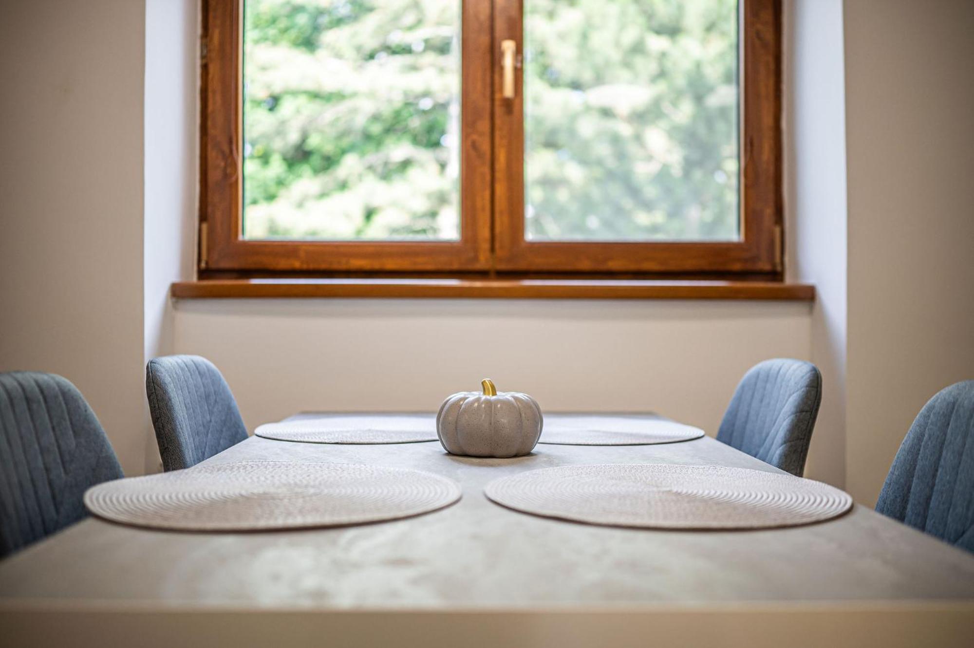Nitra Castle Suite - Modern Elegance & Serenity Exterior foto